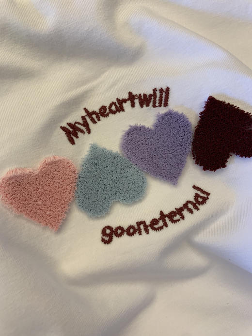 水淼2025爆款 植绒刺绣小爱心短袖T恤0400 商品图3