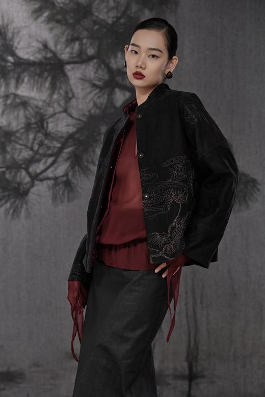 【定制现制作款，下单7-10天发货】新年新衣 铜氨提花松绣云绒棉袄 商品图2