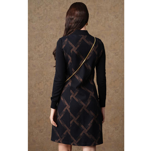 乔万尼秋冬绵羊毛针织设计感格纹时尚休闲版保暖连衣裙ES4E313 商品图4