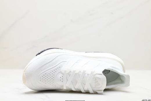 阿迪达斯Adidas Ultraboost低帮休闲运动跑步鞋HQ6339男女鞋 商品图1