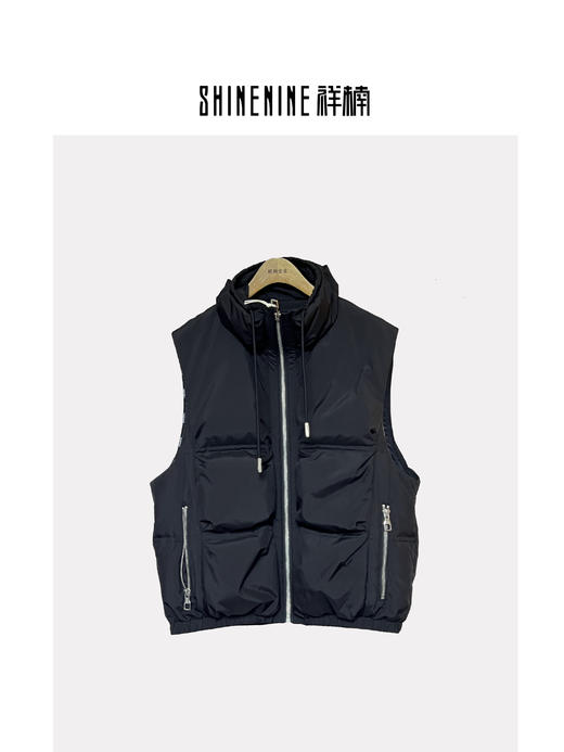 343871160极简鹅绒马甲 商品图0