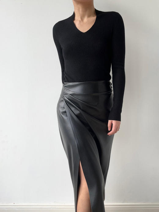 SIJIA | Venus skirt 弹力PU裹身半身裙  [ 酒红AW2478 / 黑AW2348 / 白AW2349 / 棕AW2350 ] 商品图2