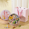 【冠生园大白兔奶糖礼盒装】回忆童年，味蕾再现。香滑浓郁。混合口味，为味蕾带来更多惊喜。是一份口感和心情的甜蜜礼物，送给亲朋好友都相宜；元旦、情人节、生日与新年，每一个重要时刻都不能错过！ 商品缩略图13