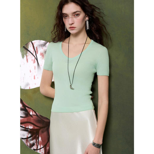 三彩2025春季新款无缝一体修身短款绵羊毛针织衫短袖套头衫S 商品图2