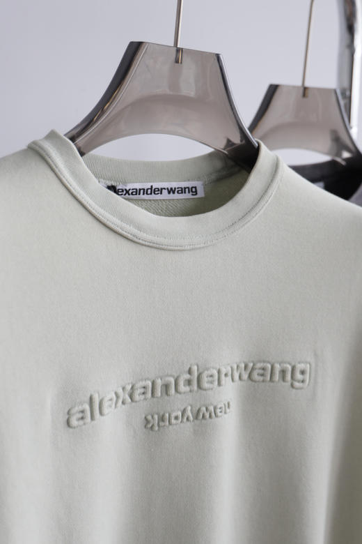 A1exanderw@ng 鸭梨山大w 中性徽标压花字母圆领卫衣 WY883 商品图3