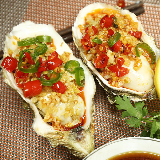 【送豪华3件套】乳山生蚝 净重4-4.5斤 肥美鲜甜 现捞现发 商品图1