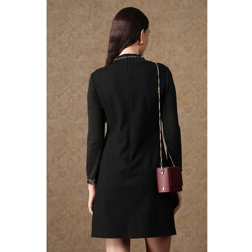 乔万尼秋冬新款针织修身绵羊毛针织面料撞色设计感圆领长袖连衣裙ES4E337 商品图4