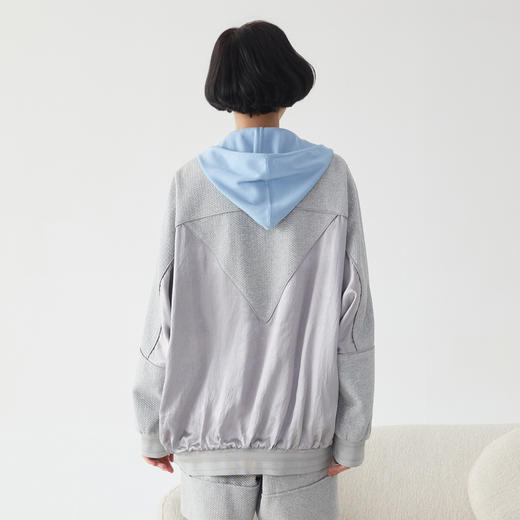 谜底解构感西装外套女2025春季新品通勤风后背拼接西服251MW0029 商品图2