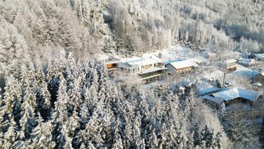 【崇州-129号院】9房温泉私汤院子，可单房预定，山间临溪、看云海日出、夏季避暑、K歌、看萤火虫，冬季赏雪，地暖、温泉、投影仪。QT 商品图11