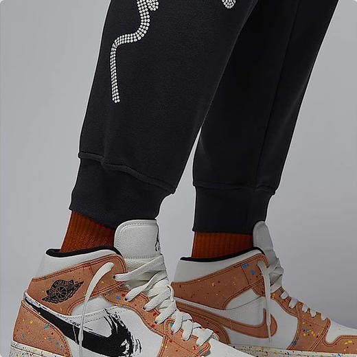 NIKE耐克男子春新款刺绣logo束脚抓绒户外保暖长裤HF9310-045 商品图3