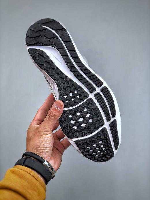 秋冬特惠💰340 Nike Air Zoom Winflo +40 登月40代飞马专业跑步鞋 商品图7