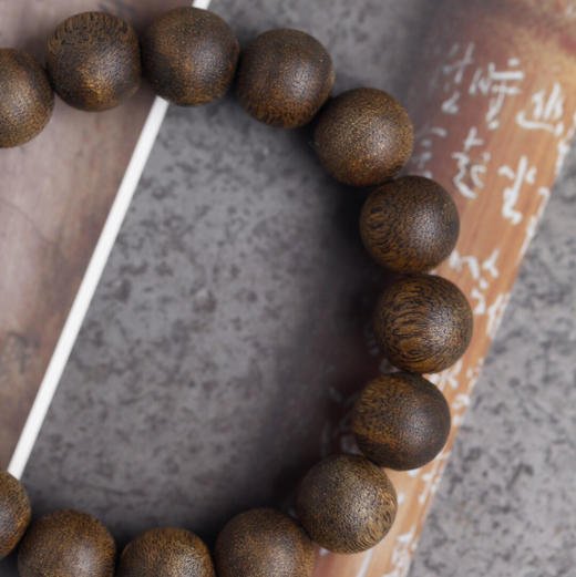 【青山特惠】12mm17颗 绿棋楠 沉香手串 c12 商品图3