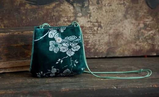 盛唐牡丹| 随意丝绒包-绿色 商品图0