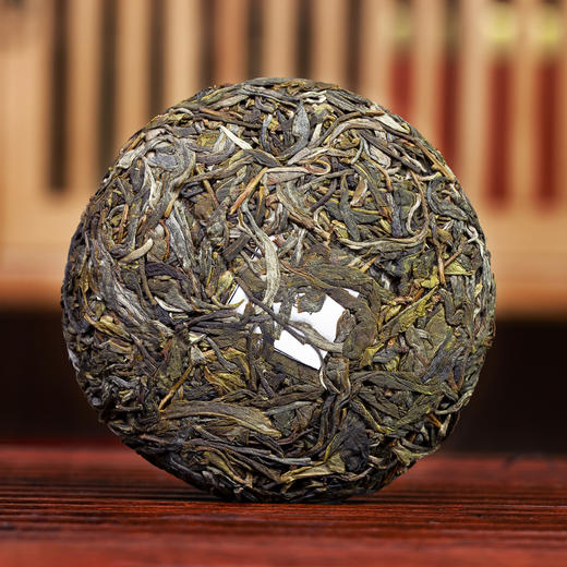 2025春茶 吉顺号困鹿山春茶乔木茶醇料普洱茶生茶饼100克 商品图2