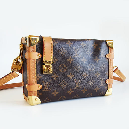 【95新】LV路易威登M46358 中号老花秀款谷爱凌软盒子Side Trunk单肩包050125TJ10  现售价：16300 商品图1