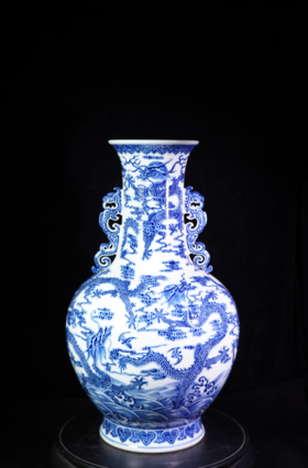 柴窑青花九龙双耳尊