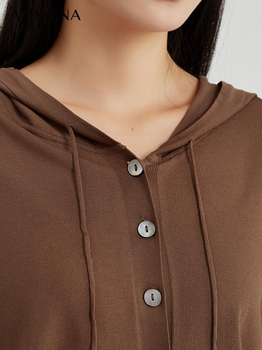 【商场同款】阿菁娜宽松蝙蝠袖轮廓帽衫A29C301060 商品图4