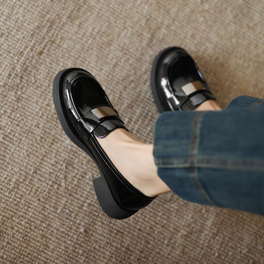 阿么手工女鞋复古港风乐福鞋真皮气质2025新款圆头单鞋女4CM软底 商品图2