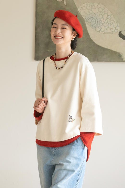 牧衣游原创 小松鼠手工刺绣卫衣纯棉新款圆领宽松长袖上衣 一悟静 商品图5