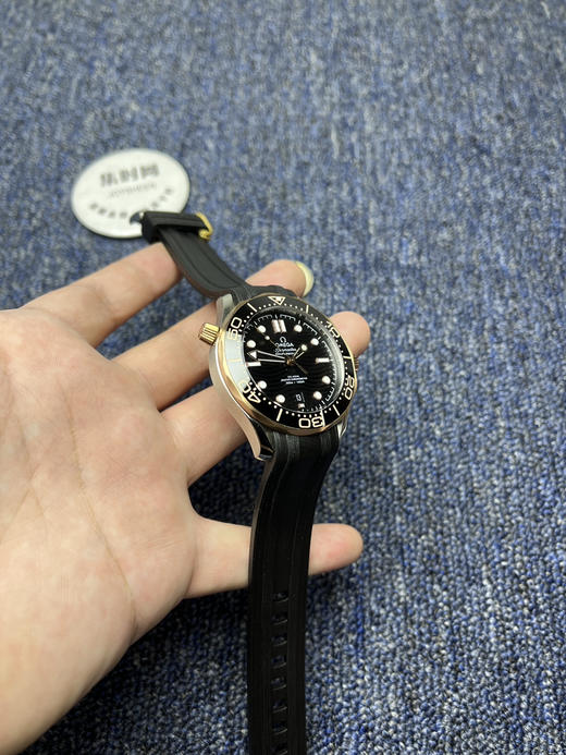 升级版 经典欧米茄OMEGA海马300米系列“间玫金海马”潜水男士腕表
机芯：搭载进口原装西铁城 商品图2