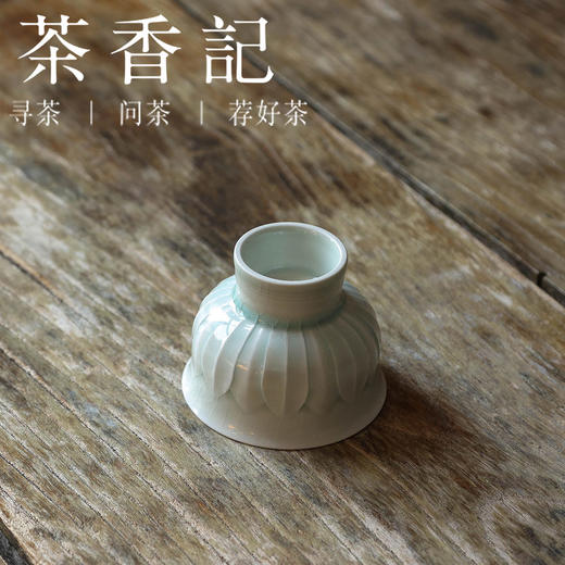 茶香记 湖田窑主人杯青釉莲花杯80ml开片灵动高足茶杯清雅主人杯 商品图3