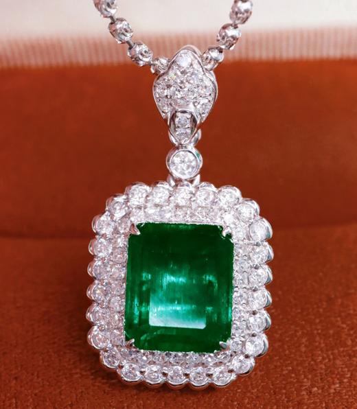 2.8ct刻面祖母绿吊坠 商品图0