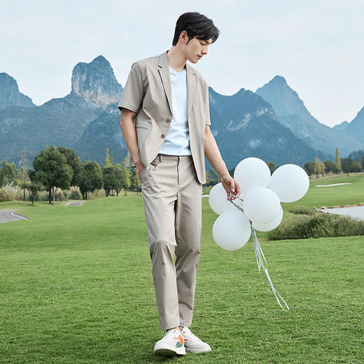 柒牌短袖西服男套装2025夏季新品时尚青年休闲百搭男士西装两件套128C70210 商品图3