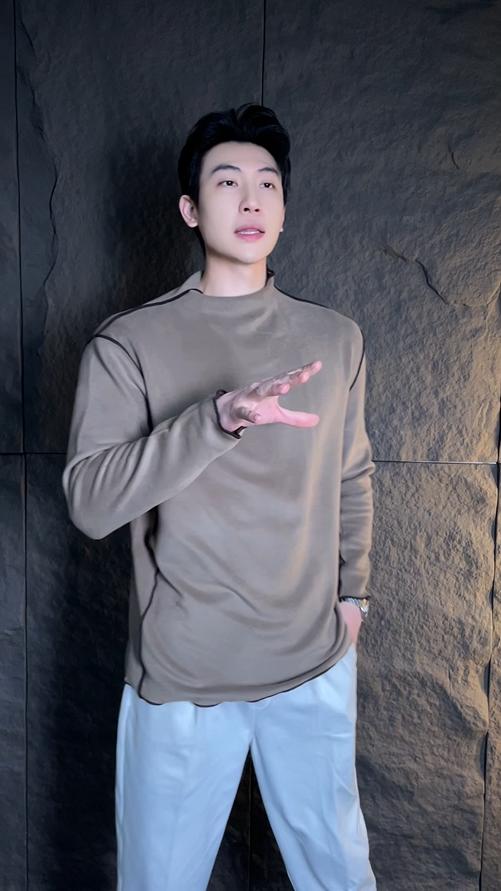 T2147秋冬季新款时尚个性绒面撞色明线立领长袖T恤百搭情侣套头上衣潮 商品图0