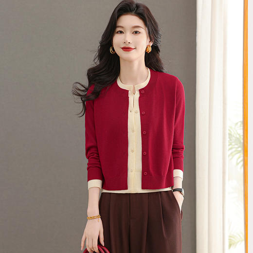 CC-103-A18101春秋季上衣女士2025年新款假两件洋气拼色小个子针织开衫短款外套 商品图0