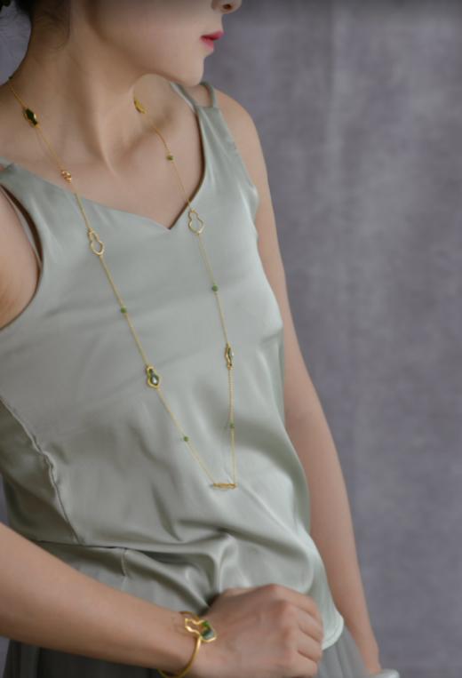 和田碧玉葫芦花瓶银鎏金长项链 商品图5