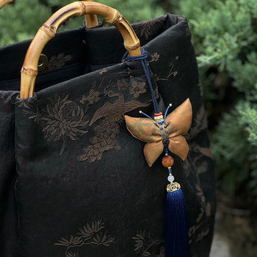 彩蝶幽梦·真丝香囊—中国美术学院文创＆一艺之间居家好物送礼佳品 商品图6