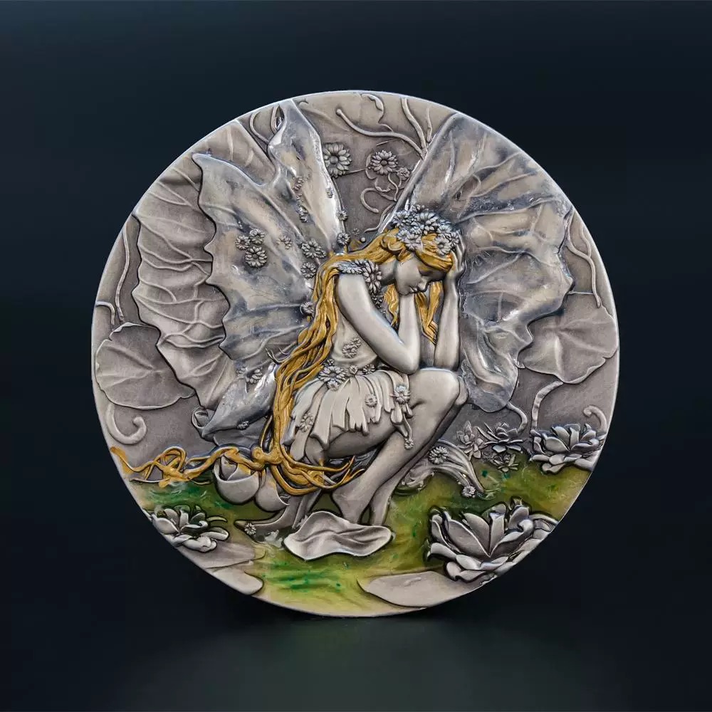 2025喀麦隆魔幻仙境2盎司银币！高浮雕夜光仙女！