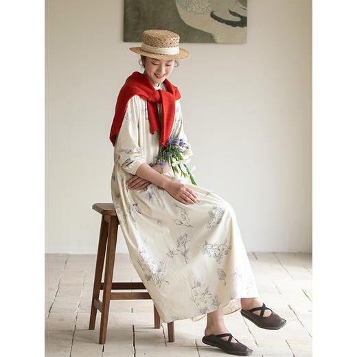 牧衣游原创 印花木棉纤维混纺风衣女新款设计感宽松长外套 雾隐花 商品图2