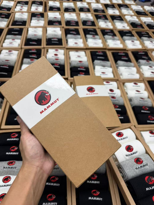 外贸正品猛犸象运动棉袜，一盒五双。均码 商品图7