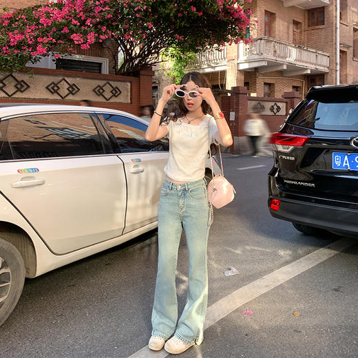 【99元任选2件】新品现货秒杀！卖完下架不再补 ！微信粉丝打折价！！ 字母蕾丝边短袖T 商品图2