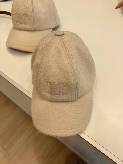 国内现货！MaxMara驼绒棒球帽799元可调节 商品图2