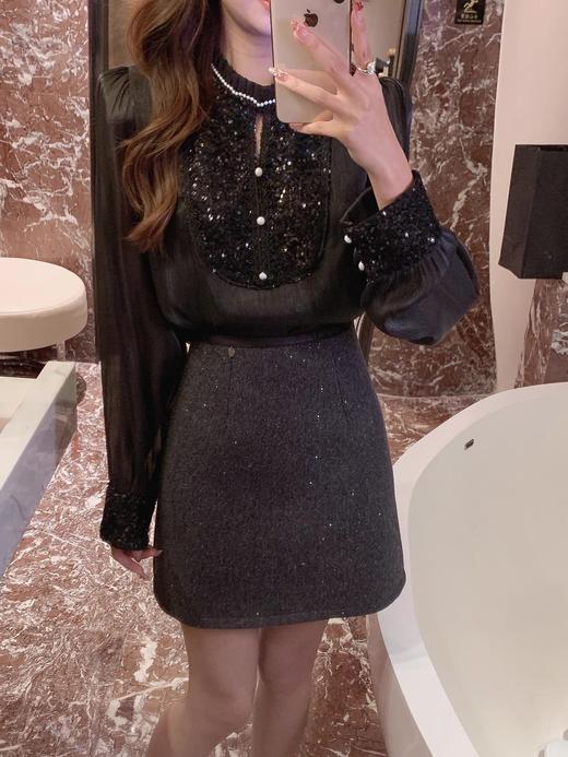 张心子【美杜莎】气质女神亮片氛围感显瘦衬衫上衣 U2412061 商品图5