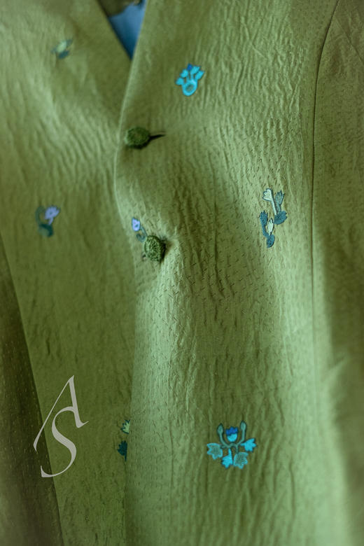 Maku 松绿色手织真丝刺子勾绣短外套 商品图6