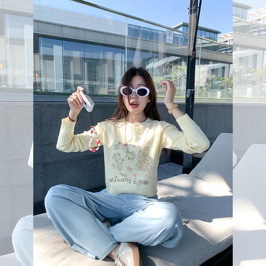 <曾小咸推荐>现货秒杀！最后一波 ！百搭米黄色印花圆领短款针织衫 日常149.99 立减90 秒杀59.99！ 商品图5