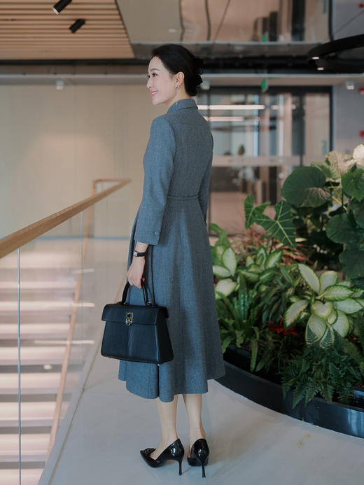 “赫本衣橱”全羊毛超大伞摆 优雅气质款 腰带连衣裙 商品图4