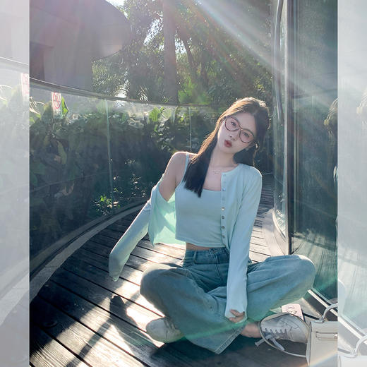 <曾小咸推荐>4.8现货秒杀 ！微信超特价！早春嫩绿色针织吊带开衫 日常139.99 立减70 秒杀69.99！！ 商品图2