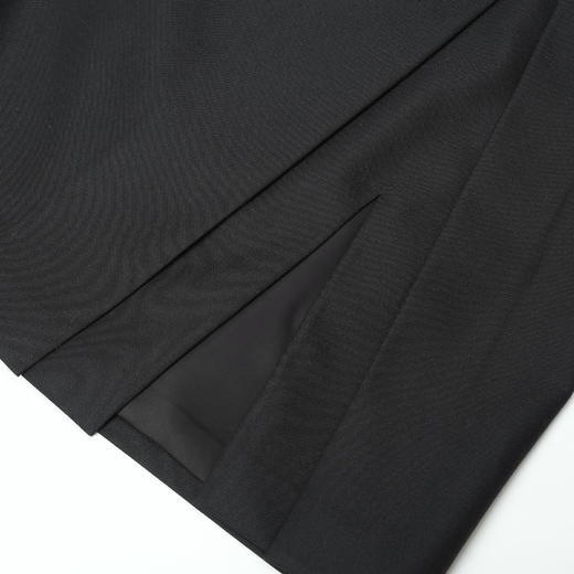 ROMI STUDIO“quiet luxury”精纺羊毛高腰不规则压褶半裙 23AWQ161 商品图2