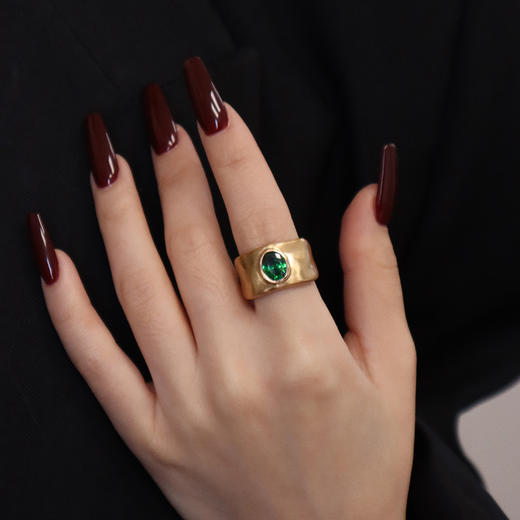 【戚薇&徐璐&宋妍霏&周震南同款】Garden of Eden 伊甸园系列 | 伊甸园无花果密境戒指 商品图2