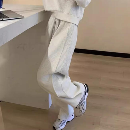 裁缝学苑AQ413一体绒香蕉裤卫裤纸样女装新款女裤子服装打板图纸 商品图4