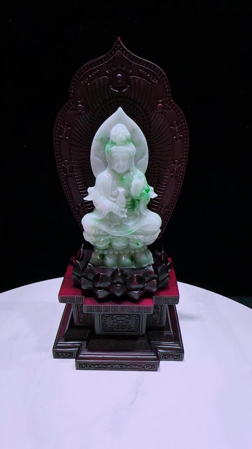 620794翡翠摆件【观音】 商品图3