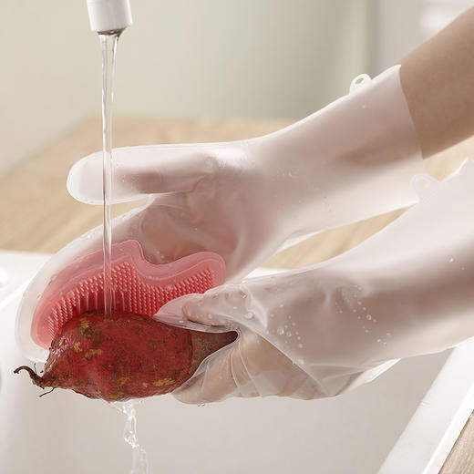 【厨房好帮手！多功能魔术刷！】突破居家清洁烦恼，多功能魔术刷手套轻松解决。洗菜、洗碗、擦家具、刷锅煮饭通通不难，可悬挂，便捷不占地方，还防水防滑更耐用，刷子随手可得，便民好物任您选！ 商品图1