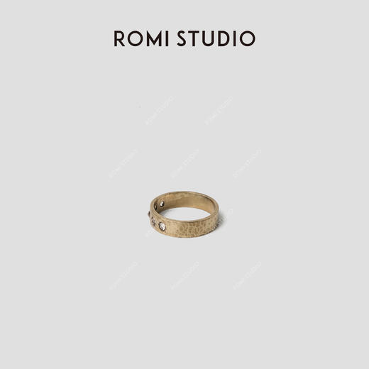 ROMI STUDIO 铜合金戒指 “意式美学”宫廷复古镶嵌戒指 24SSS135 商品图3