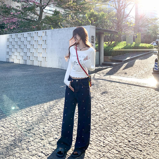 【89元任选2件】新品现货秒杀！卖完下架不再补 ！微信粉丝打折价！！猫咪字母印花修身短款T恤6.19 商品图4