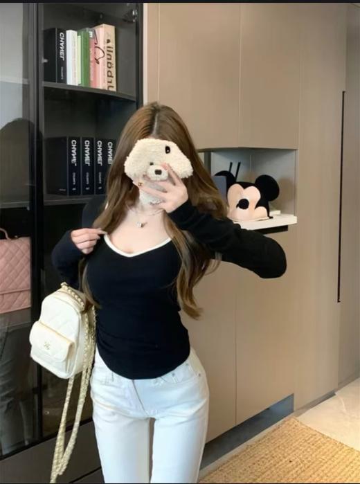 <曾小咸推荐>  V领磨毛打底衫  商品图1