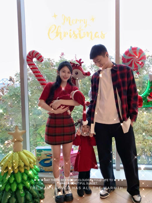 Read Nameless /高品红色康宝莱短袖毛衣+掐腰红格子裙2025/1/13 商品图10